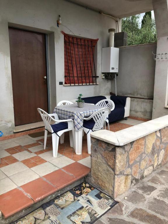 Вилла La Casa Tra Gli Ulivi Di Fonte Nuova 1 Экстерьер фото